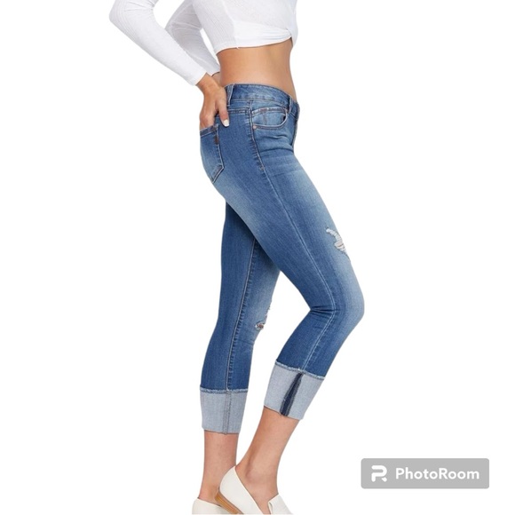 1822 Denim ‘Taylor’ Deep Cuff Jean - Picture 2 of 9